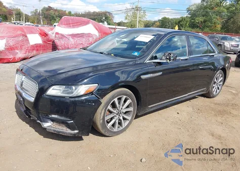 2017 Lincoln Continental Livery z USA, uszkodzony, nr VIN 1LN6L9UK2H5620439